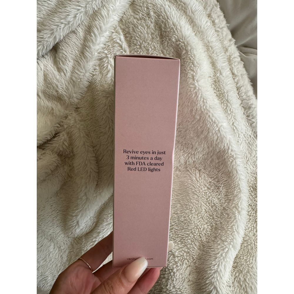 Vanity Planet skincare - anti-aging 'Alya' Red LED light glasses - Picture 2 of 5